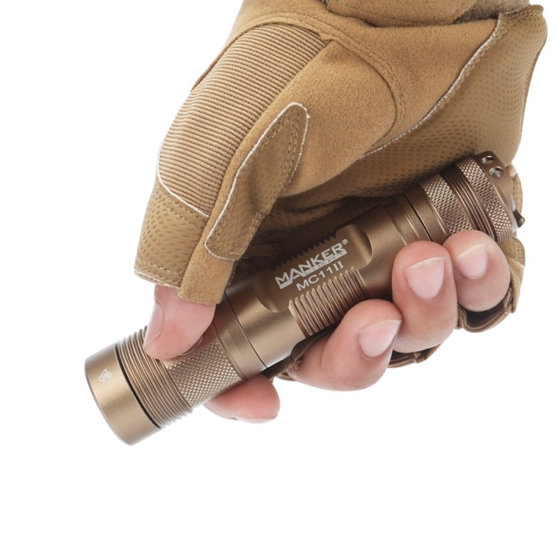 Manker MC11 II Sand