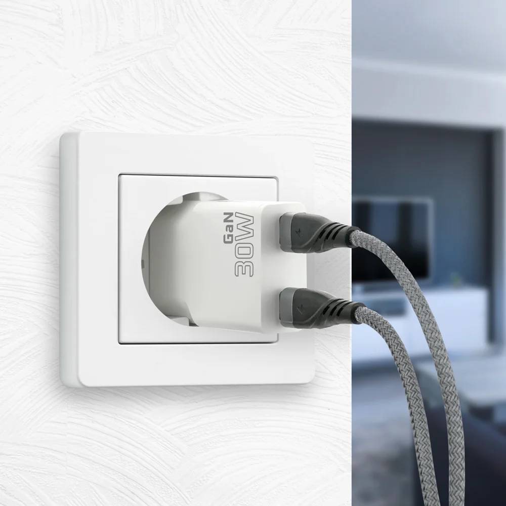 EverActive USB síťový adaptér slim GAN SC-385Q 30 W