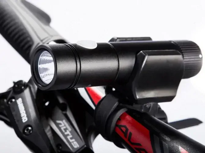 Gaciron V3 USB 500lm cyklosvítilna dobíjecí