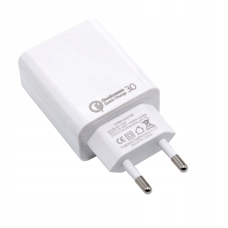 Xtar USB síťový adaptér Quick Charge QC3.0