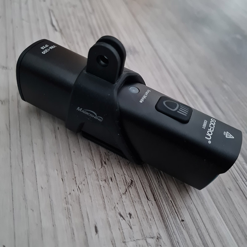 Magicshine MJ-6500 univerzální držák svítilny do podvěsu