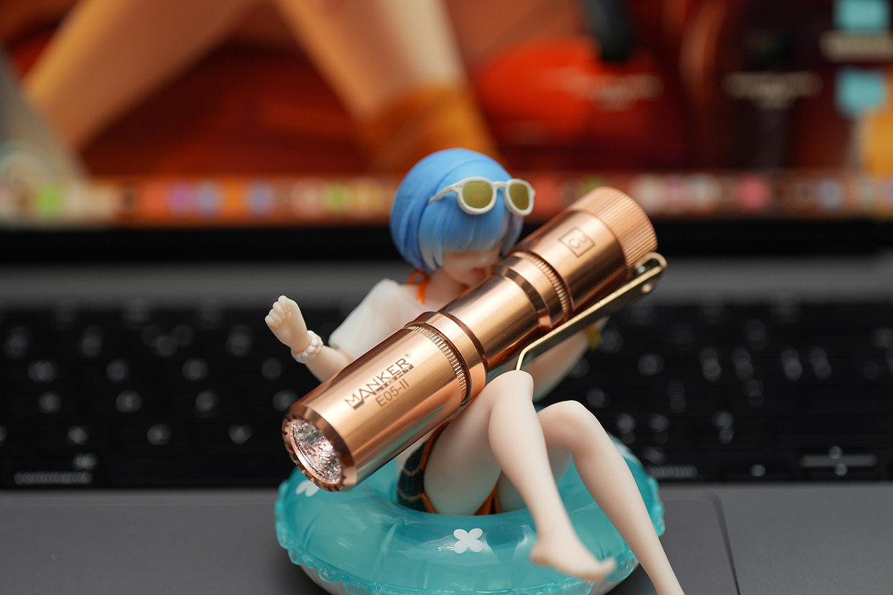 Manker E05 II CU